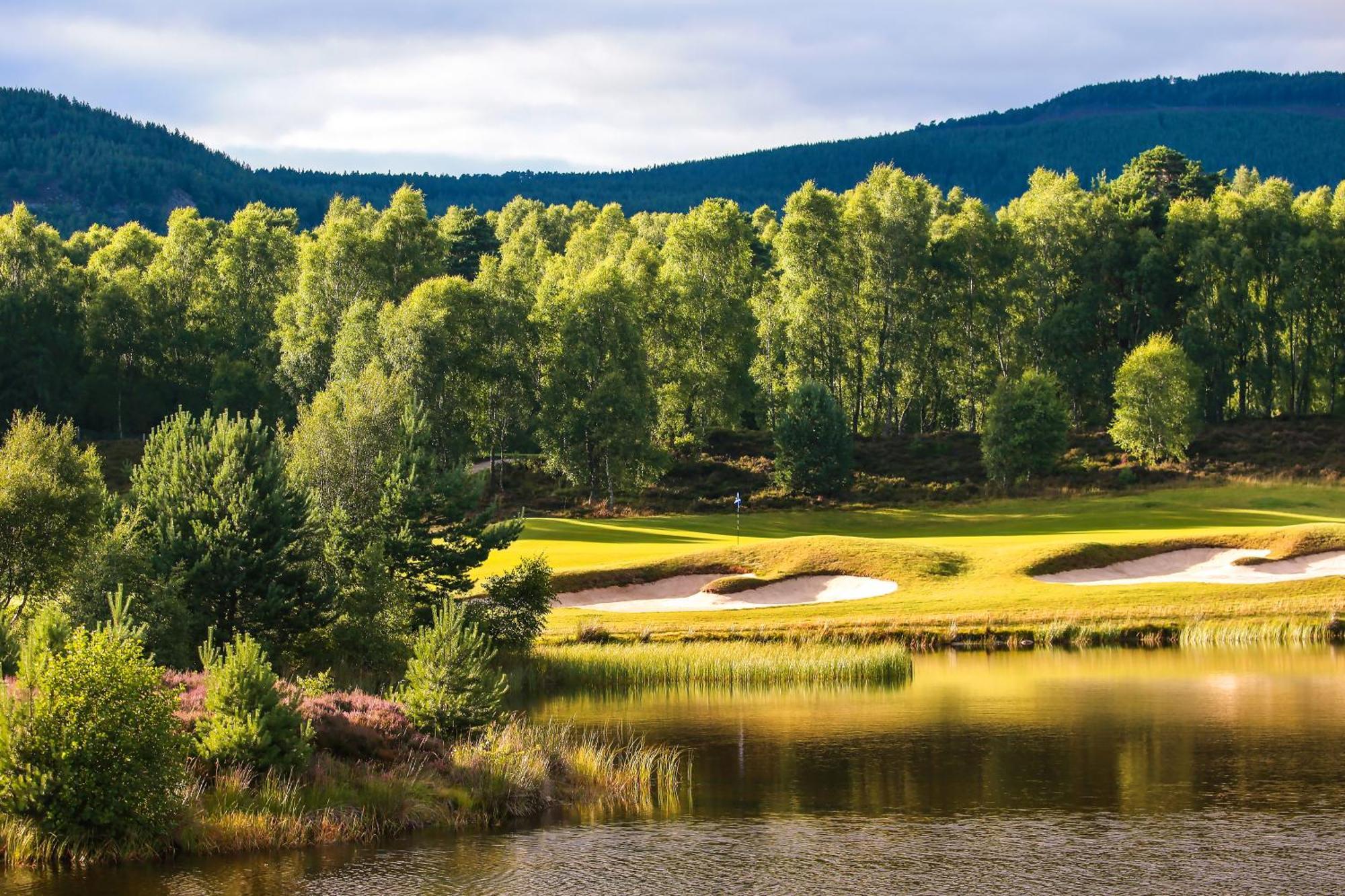 Macdonald Spey Valley Resort Aviemore Exterior foto