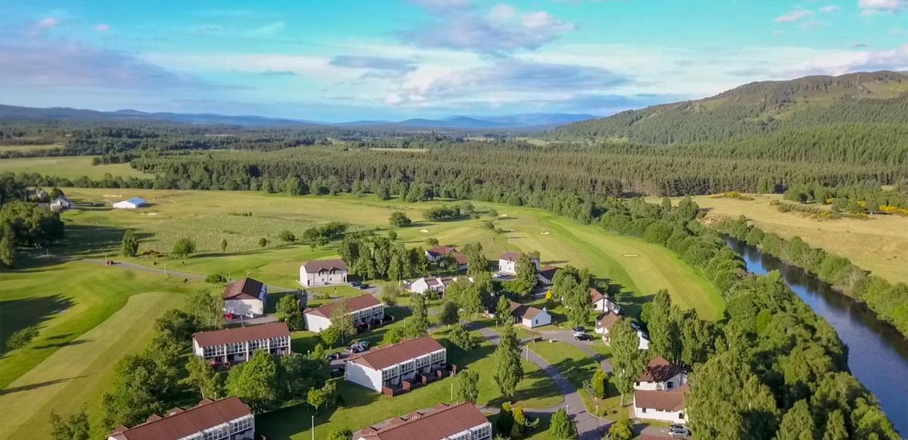 Macdonald Spey Valley Resort Aviemore Exterior foto